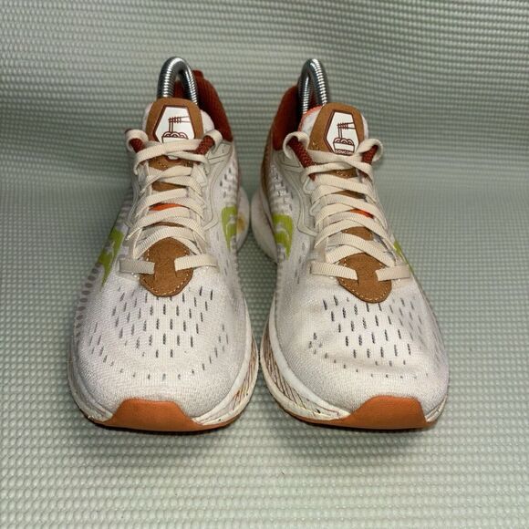 Saucony Endorphin Speed 2 Noddle Running Shoes Sneakers Men’s Size 6 Tan - Picture 2 of 9